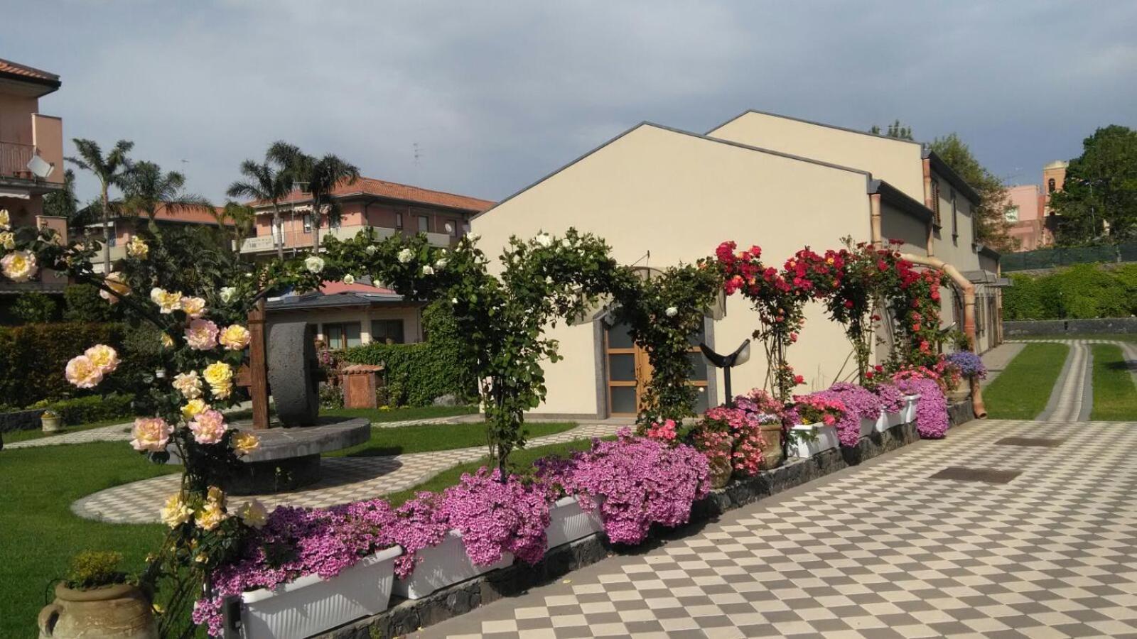 B&B Le Antiche Cisterne Tremestieri Etneo Luaran gambar