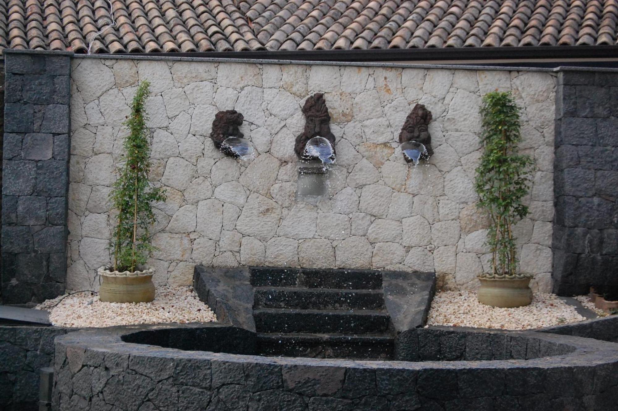 B&B Le Antiche Cisterne Tremestieri Etneo Luaran gambar